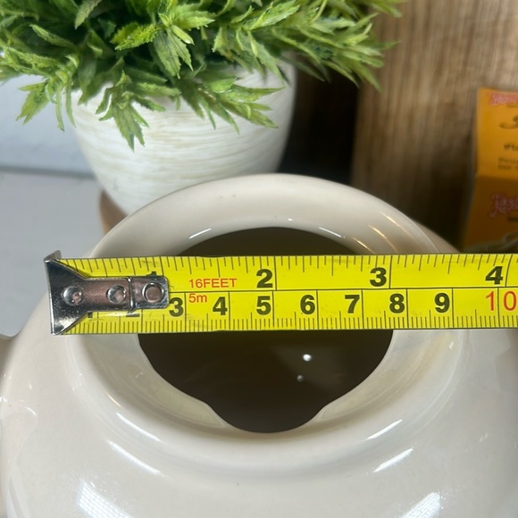 Tea Pot Keep Calm & Drink Tea 5 Cup Capacity Tea Serving Pot Hot Drink Server - Picture 9 of 15